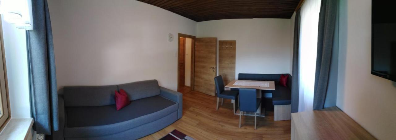 Ferienhaus Regina 维尔芬翁 客房 照片